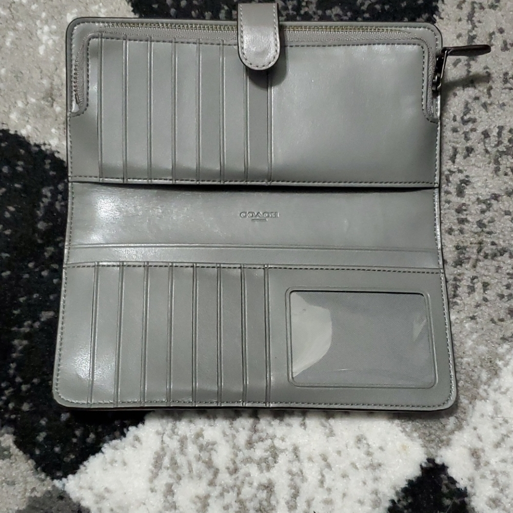 Wallet - Picture 2 of 2